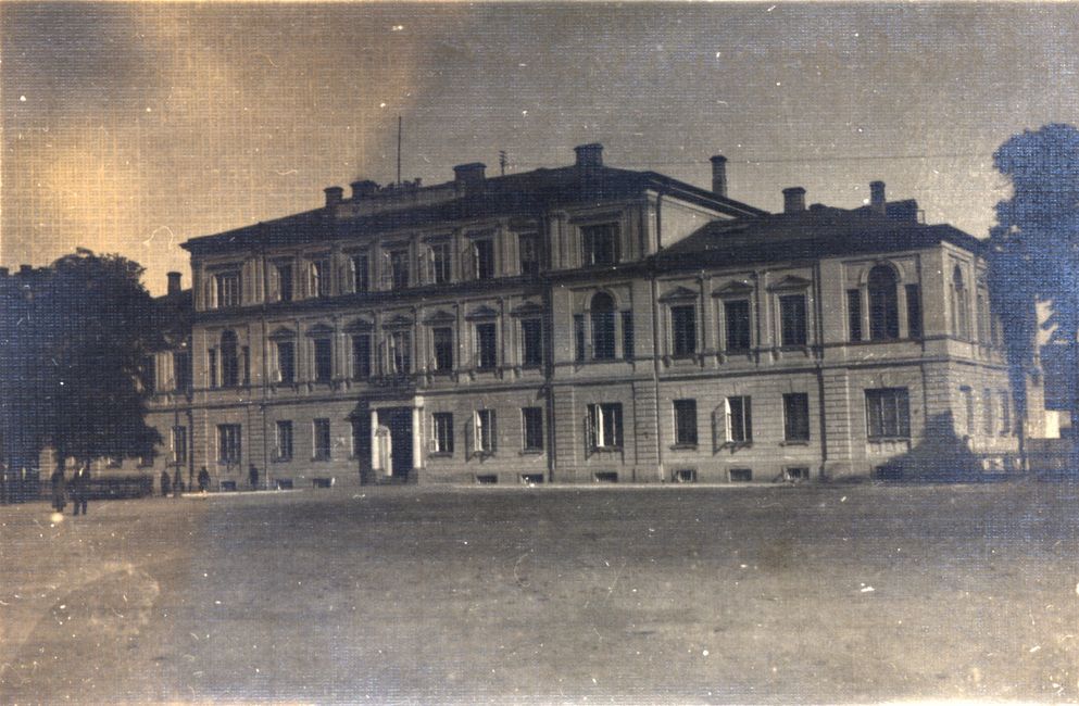 Plac Litewski 5. Pałac Rządu Gubernialnego, 1918-1939. 