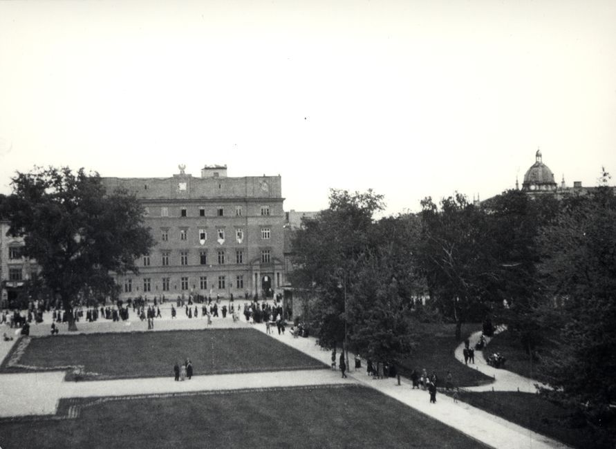 Ul. Krakowskie Przedmieście 50. Poczta Główna. Plac Litewski, ok. 1932-1935. 