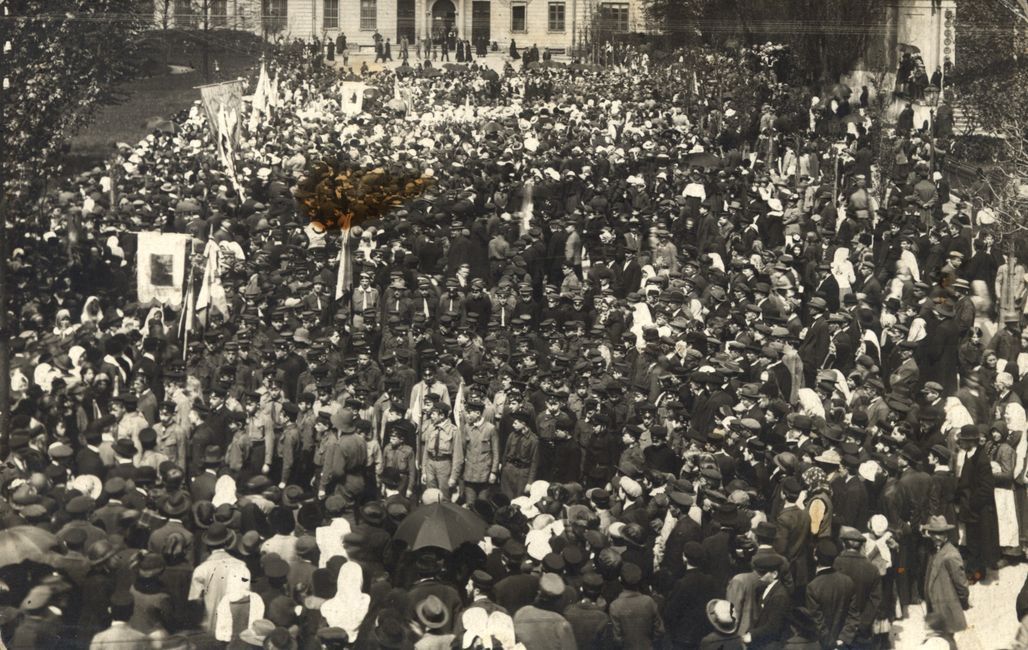 Plac Litewski. Obchody 125. rocznicy Konstytucji 3 Maja, 1916-05-03. 