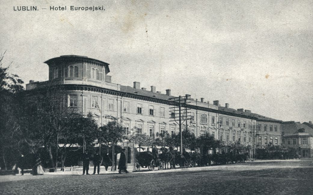 Ul. Krakowskie Przedmieście 29. Hotel Europa, 1915. 