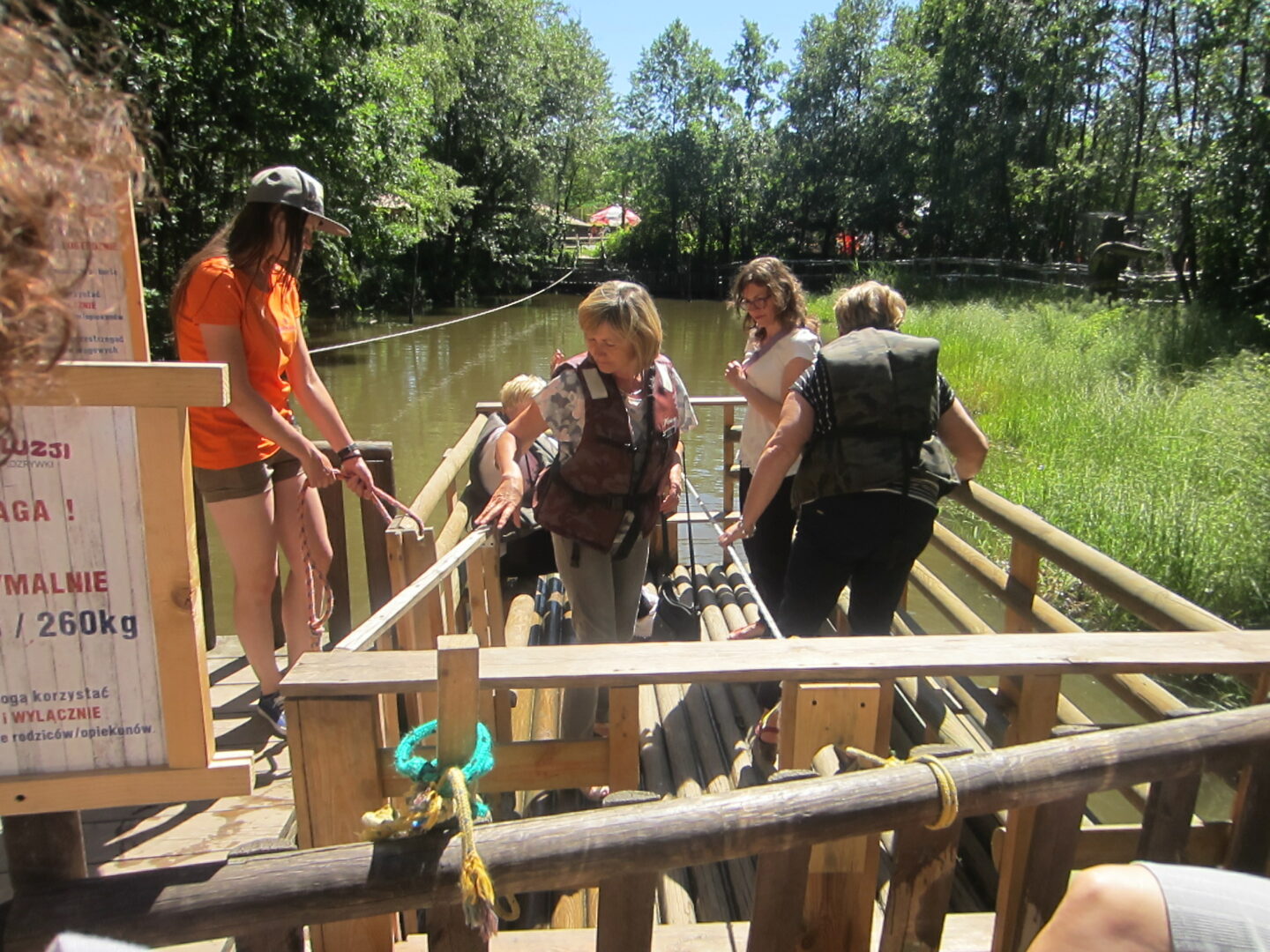 Park Edukacji i Rozrywki 'Farma Iluzji'' w Trojanowie