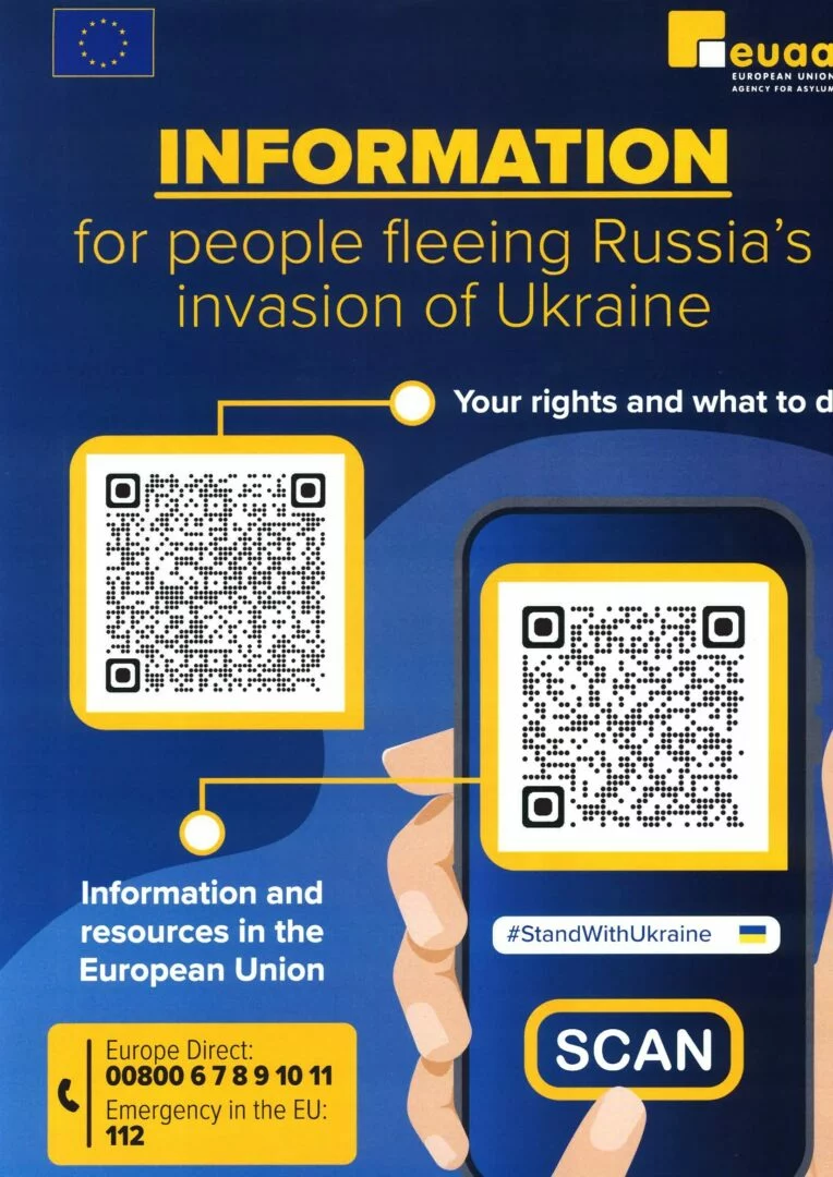 plakat pomoc ukrainie z kodem QR