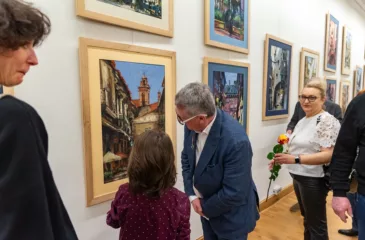 Wernisaż wystawy malarstwa Leszka W. Niewiadomskiego w obiektywie